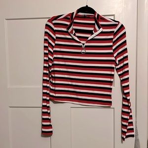 Red, black and white quarter zip long sleeve❤️